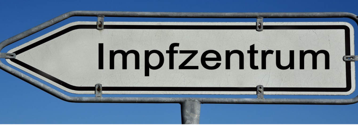 Hinweisschild Impfzentrum